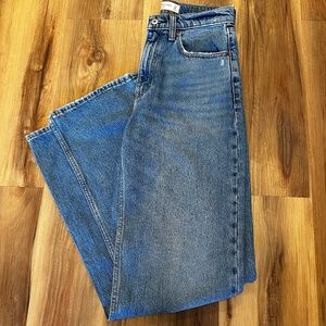 Abercrombie High Rise Loose Jeans